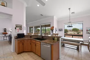 4851 S Tropicana Dr, Green Valley, AZ 85622 - Photo 15