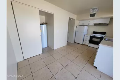 345 E Glenn Street #6, Tucson, AZ 85705 - Photo 3