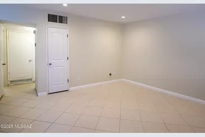 2355 E 17th Street, Tucson, AZ 85719 - Photo 3