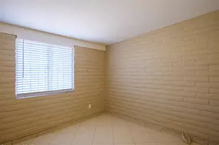 2355 E 17th St, Tucson, AZ 85719 - Photo 13