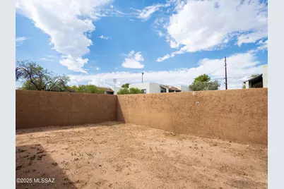 2355 E 17th Street, Tucson, AZ 85719 - Photo 17