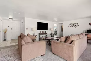8925 E Bellevue St, Tucson, AZ 85715 - Photo 5