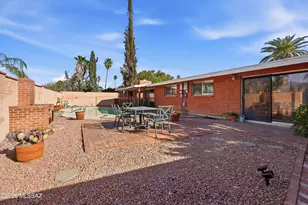8925 E Bellevue St, Tucson, AZ 85715 - Photo 17