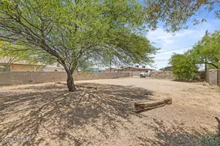 1037 E 30th St, Tucson, AZ 85713 - Photo 5