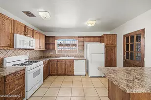 2115 N 3rd Ave, Tucson, AZ 85705 - Photo 11