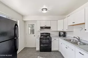 1336 S Avenida Polar, Tucson, AZ 85710 - Photo 11