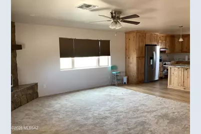 129 E Lehigh Street, Pearce, AZ 85625 - Photo 9