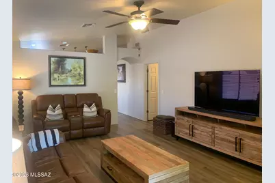 2514 E Petroglyph Lane, Oro Valley, AZ 85755 - Photo 7