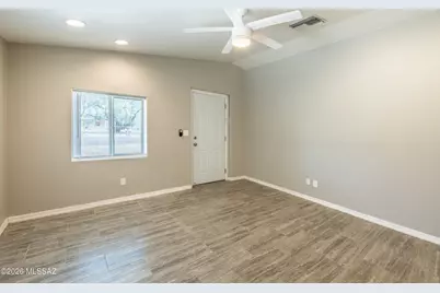 623 W Thurber Road, Tucson, AZ 85705 - Photo 19