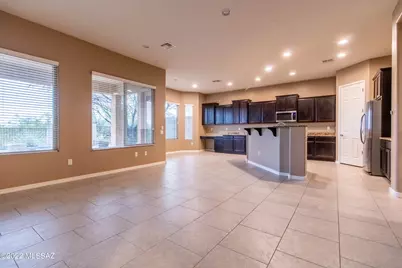 12565 N Golden Mirror Drive, Marana, AZ 85658 - Photo 3