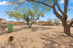16851 W Pepperbox Ln, Marana, AZ 85653 - Photo 29