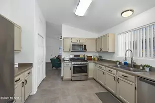 5537 W Panther Butte St, Marana, AZ 85658 - Photo 7