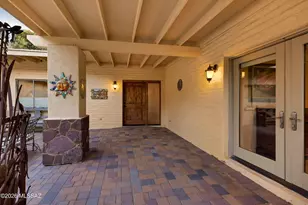 12040 E Dry Gulch Pl, Tucson, AZ 85749 - Photo 3