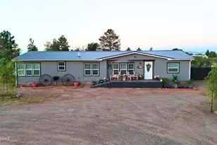 2911 W Willow Tree Ln, Willcox, AZ 85643 - Photo 1