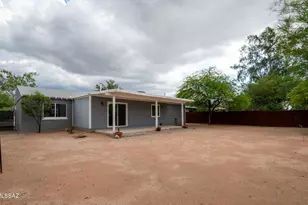 2217 E Silver St, Tucson, AZ 85719 - Photo 23