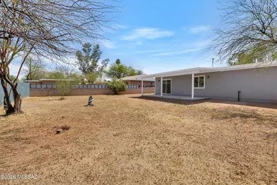 2217 E Silver Street, Tucson, AZ 85719 - Photo 23