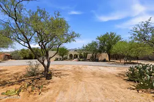 3945 N Bear Canyon Rd, Tucson, AZ 85749 - Photo 5
