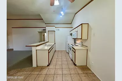 1710 W Wood Bridge Court, Tucson, AZ 85746 - Photo 3