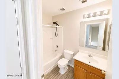 2387 E Meadow Creek Way, San Tan Valley, AZ 85143 - Photo 7