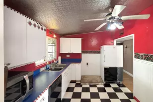 919 W 3rd Ave, San Manuel, AZ 85631 - Photo 5