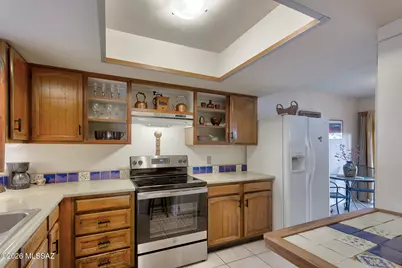645 S Los Rubies Circle, Green Valley, AZ 85614 - Photo 9
