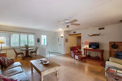 645 S Los Rubies Circle, Green Valley, AZ 85614 - Photo 7