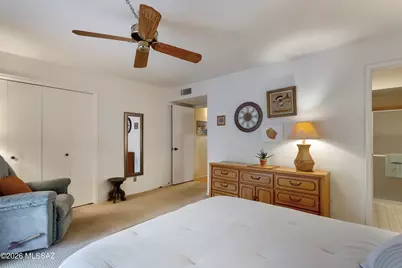 645 S Los Rubies Circle, Green Valley, AZ 85614 - Photo 13