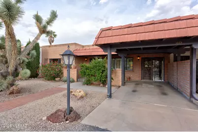 645 S Los Rubies Circle, Green Valley, AZ 85614 - Photo 3