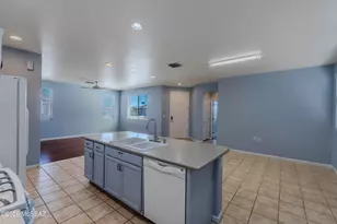 10134 S Azure Surrey Dr, Vail, AZ 85641 - Photo 11