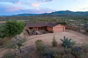 34074 S Cody Hills Rd, Oracle, AZ 85623 - Photo 1