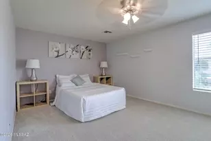 1057 W Sea Lion Dr, Tucson, AZ 85704 - Photo 15