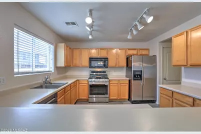 1057 W Sea Lion Drive, Tucson, AZ 85704 - Photo 7