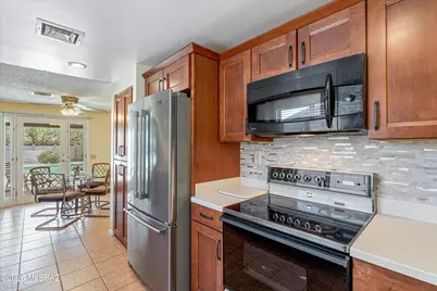 4571 W Lynn Circle, Tucson, AZ 85741 - Photo 11