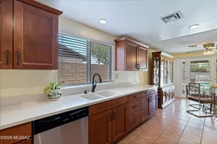 4571 W Lynn Cir, Tucson, AZ 85741 - Photo 13