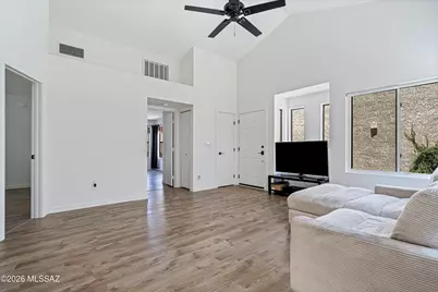 8888 N Joanna Drive, Tucson, AZ 85742 - Photo 5