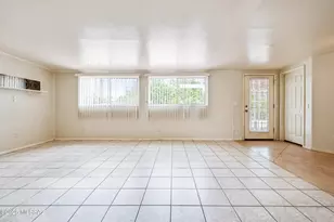 5731 E Helen St, Tucson, AZ 85712 - Photo 27