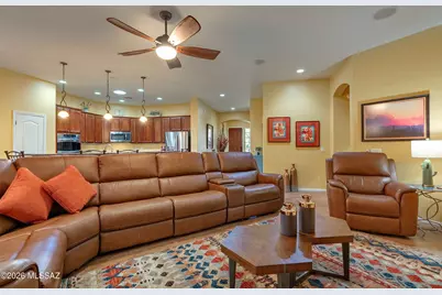 198 E Brearley Drive, Oro Valley, AZ 85737 - Photo 7
