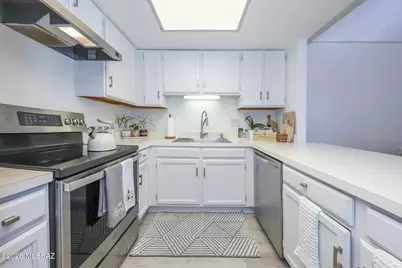 913 N Balachai Lane, Tucson, AZ 85748 - Photo 13