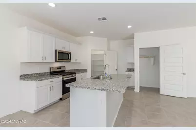 10030 N Guayacan Trail, Marana, AZ 85653 - Photo 9