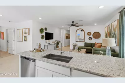 8886 E Moontear Way, Vail, AZ 85641 - Photo 13
