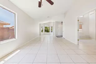 9557 E Blue Ridge Mountain St, Tucson, AZ 85748 - Photo 5