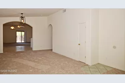 9503 N Winter Wren Avenue, Tucson, AZ 85742 - Photo 7