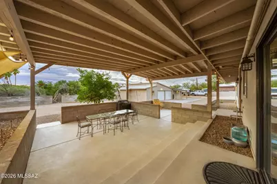 7049 N Magic Lane, Tucson, AZ 85704 - Photo 15