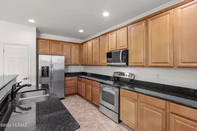 11912 W Farmall Drive, Marana, AZ 85653 - Photo 7