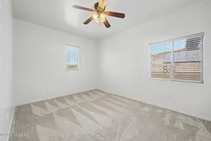 8273 N Amber Burst Dr, Tucson, AZ 85743 - Photo 31