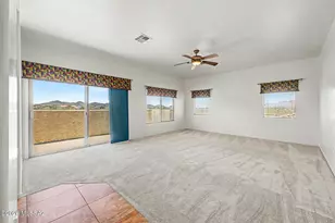 8273 N Amber Burst Dr, Tucson, AZ 85743 - Photo 23
