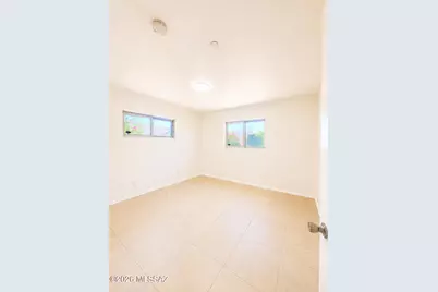 6534 E Broadway, Tucson, AZ 85710 - Photo 9