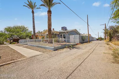 825 E Helen Street, Tucson, AZ 85719 - Photo 39