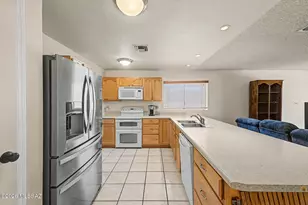 1634 S Olympic Club Dr, Tucson, AZ 85710 - Photo 11