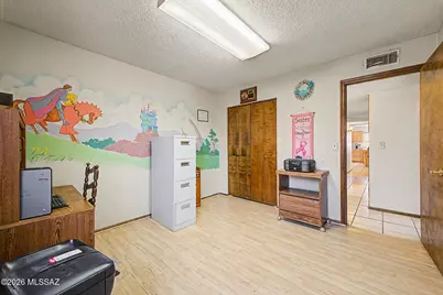 1634 S Olympic Club Drive, Tucson, AZ 85710 - Photo 17